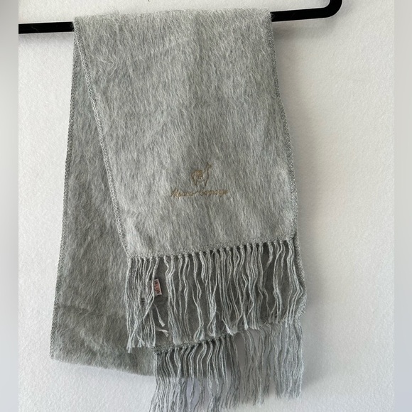 2 for $26 Alpaca Camargo Peruvian Alpaca Wool Blend Scarf Light Gray NWOT - Picture 1 of 6